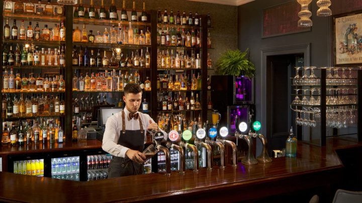 lyrath-tuppers-bar-6