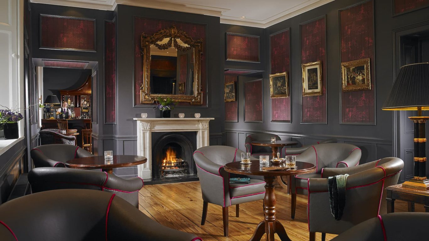 lyrath-tupperlyrath-homes-bar-1