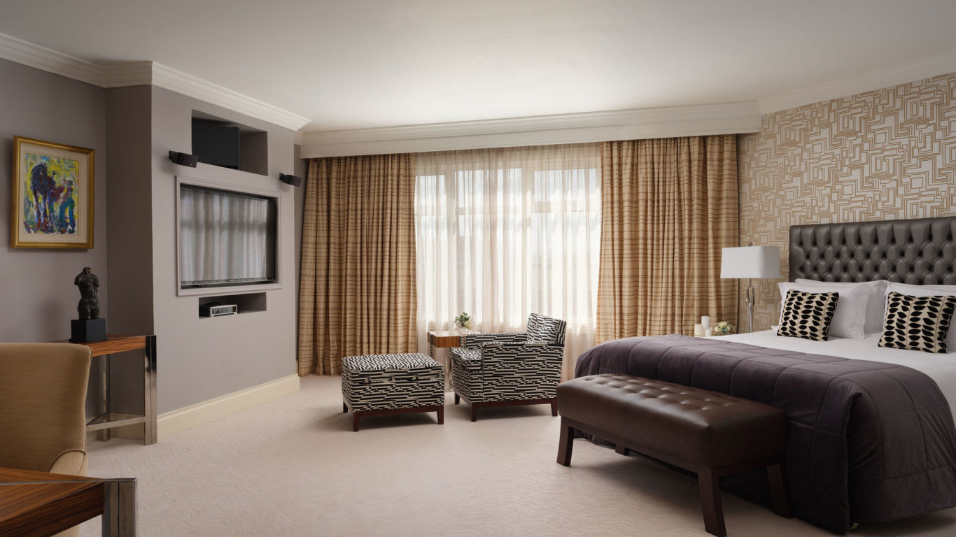 LyrathEstate_Penthouse_Bedroom_Jack_Hardy_2022