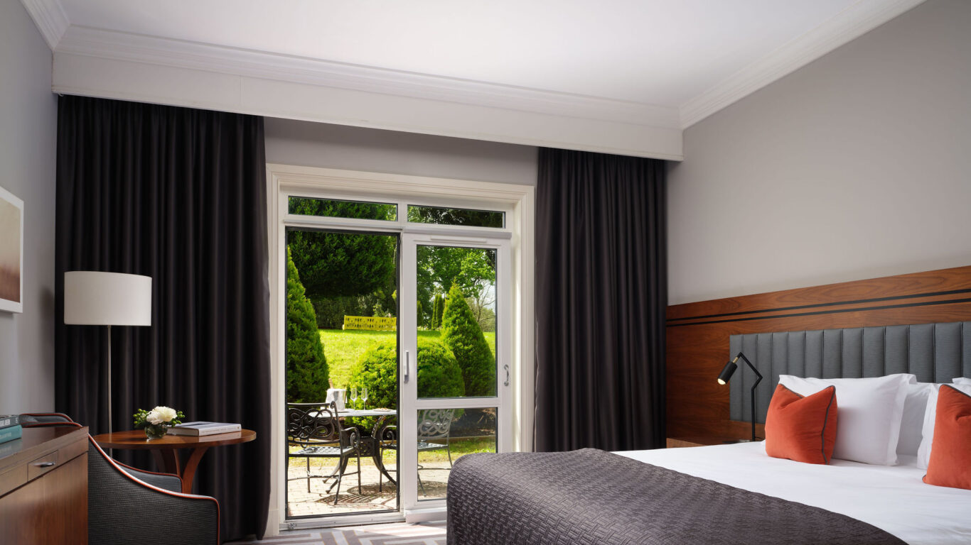LyrathEstate_Terrace_Room_Jack_Hardy_2022
