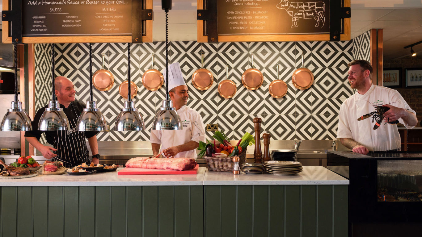 LyrathEstate_Grill_Live_Kitchen_Jack_Hardy_2022