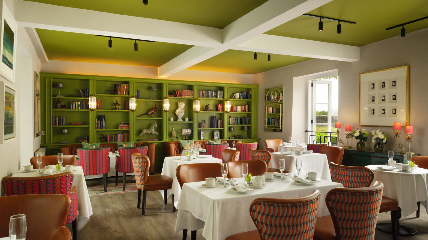 LyrathEstate_LadyCharlotte_1_Jack_Hardy_2022