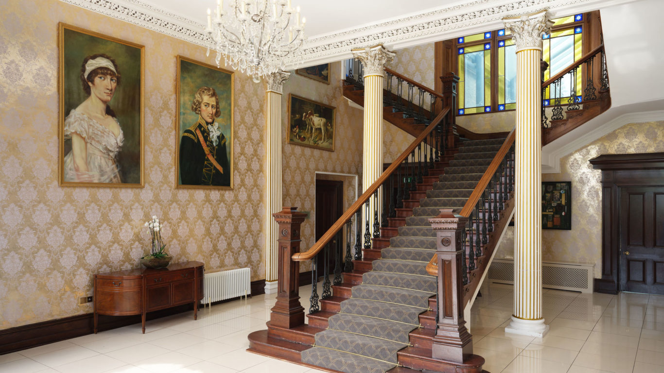 LyrathEstate_Staircase_Jack_Hardy_2022
