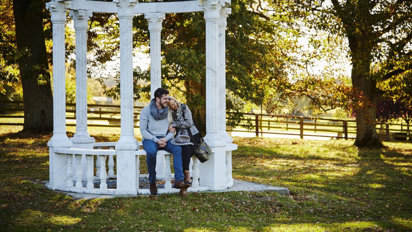 small file size for website autumn couple